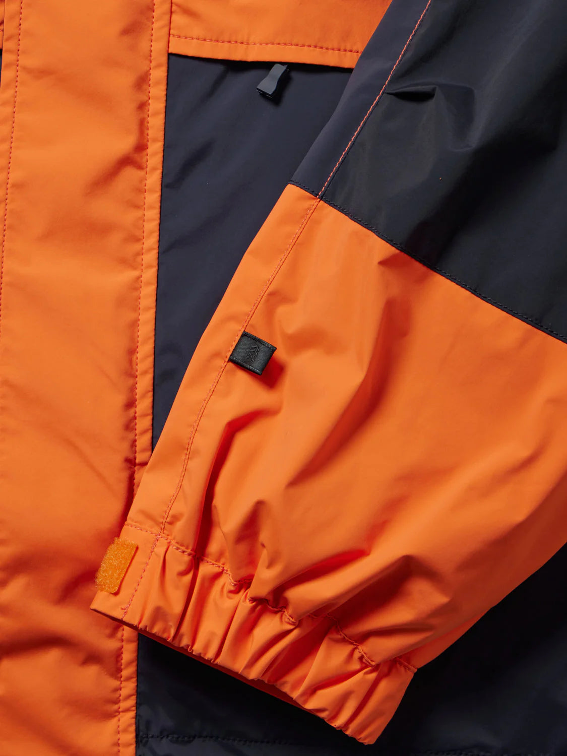 DAIWA PIER39 TECH STORM MOUNTAIN JACKET